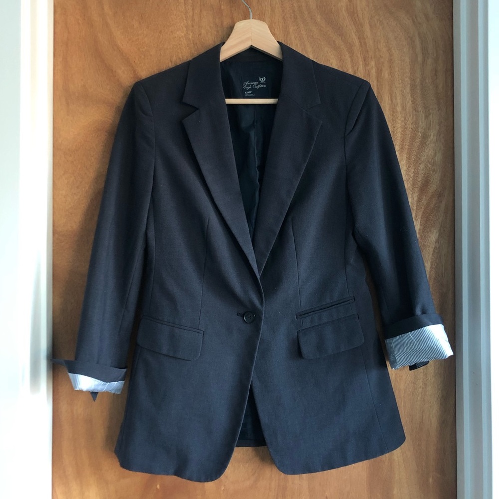 Dusty navy blue 3/4 sleeve blazer